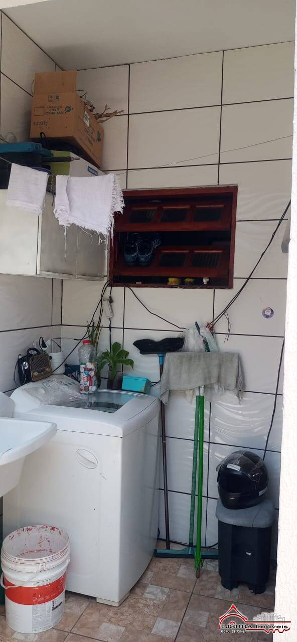 Casa à venda com 3 quartos, 100m² - Foto 14