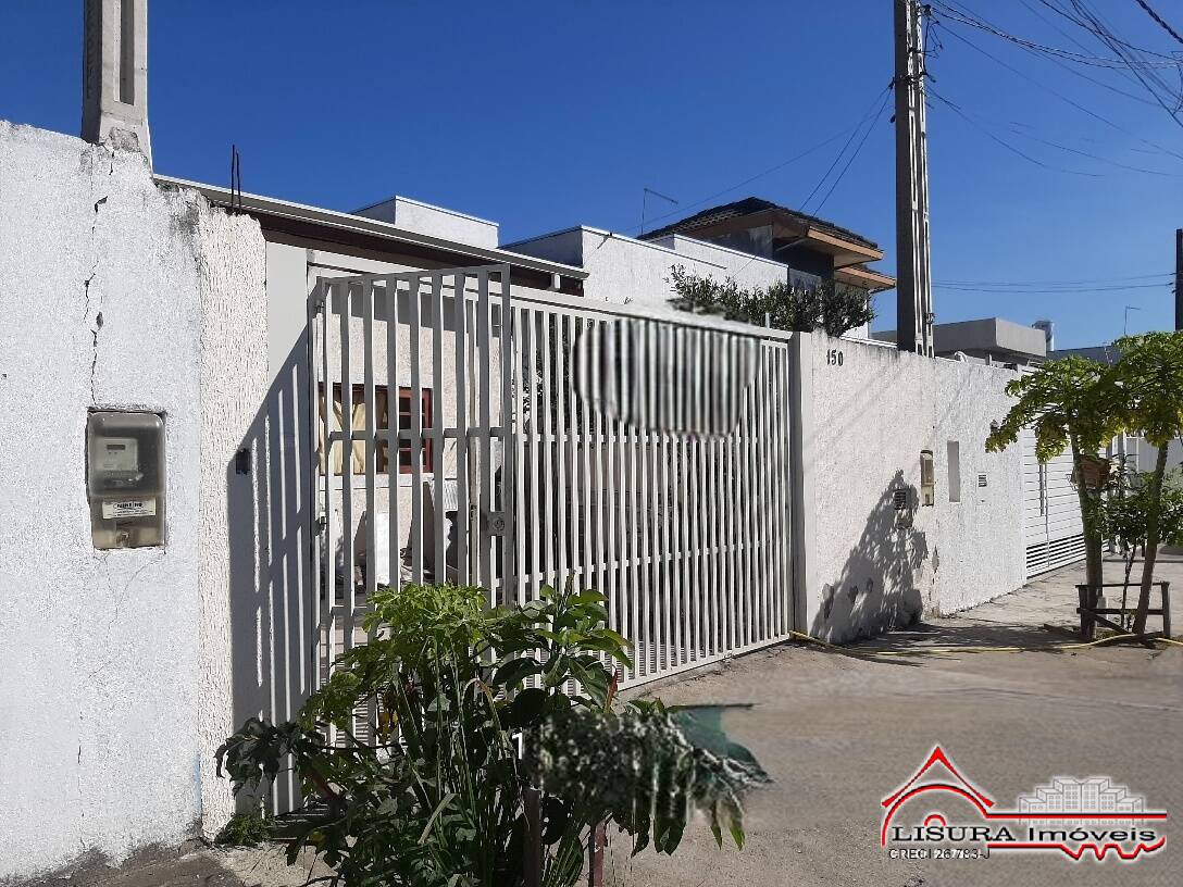 Casa à venda com 3 quartos, 100m² - Foto 2