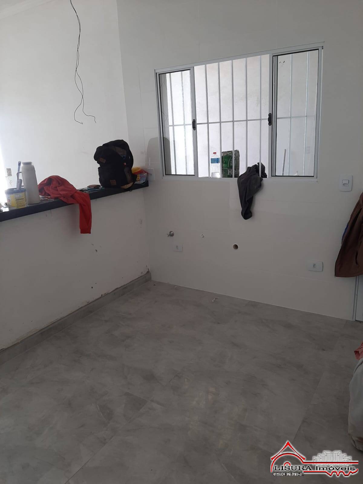 Casa à venda com 2 quartos, 175m² - Foto 2