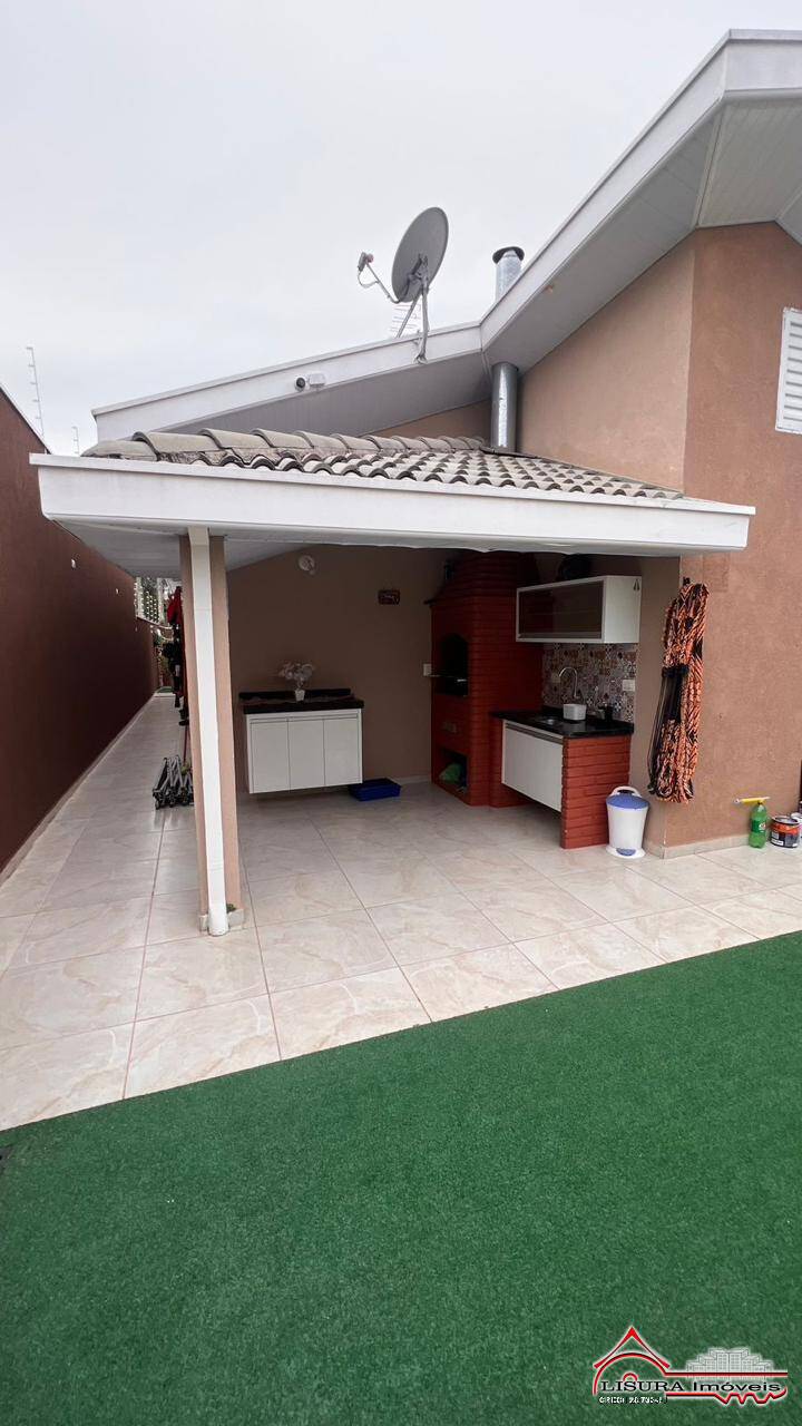 Casa à venda com 4 quartos, 146m² - Foto 32