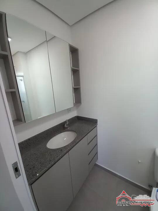 Apartamento para alugar com 3 quartos, 102m² - Foto 9