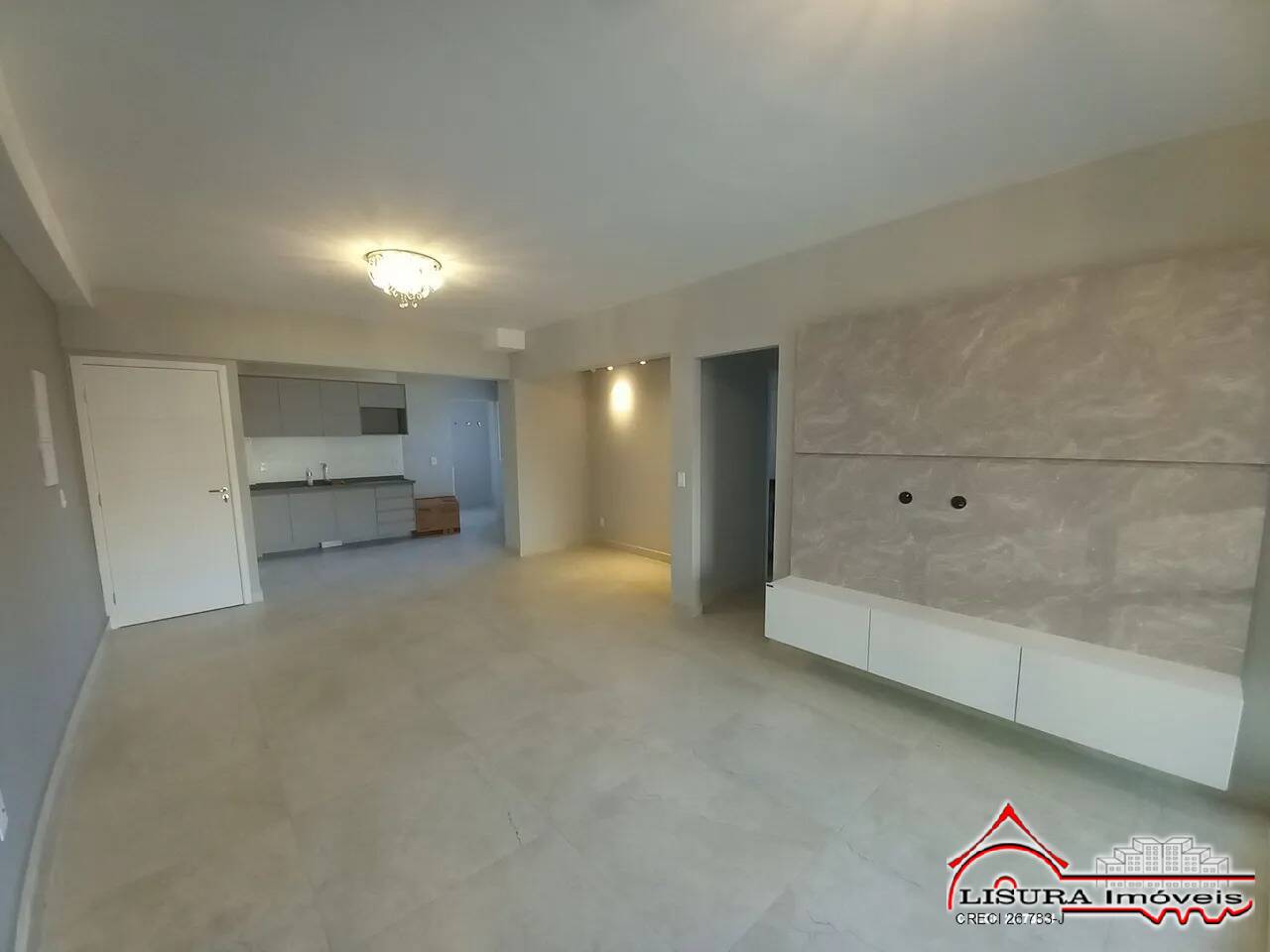 Apartamento para alugar com 3 quartos, 102m² - Foto 1