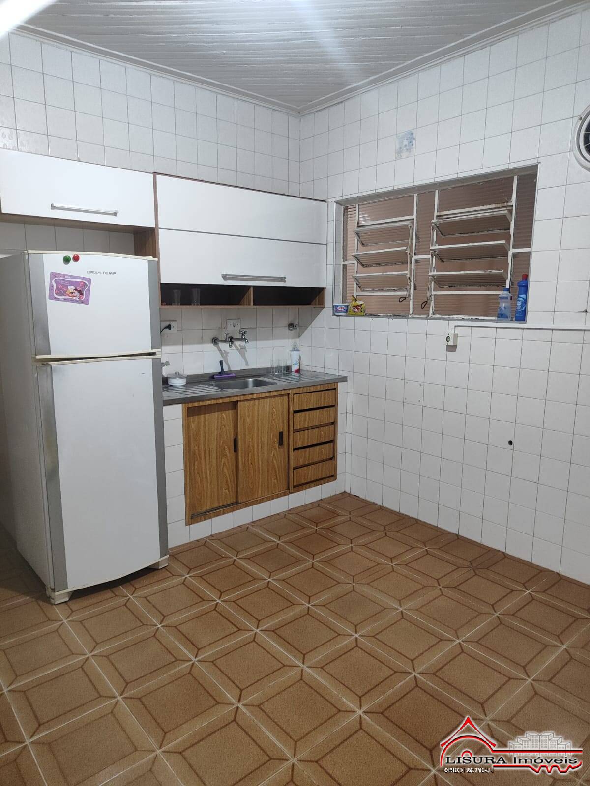 Casa à venda com 3 quartos, 103m² - Foto 11