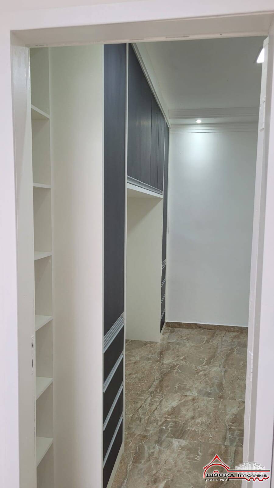 Casa de Condomínio à venda com 3 quartos, 133m² - Foto 24