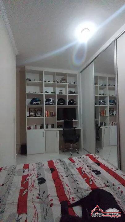 Casa à venda com 2 quartos, 60m² - Foto 6