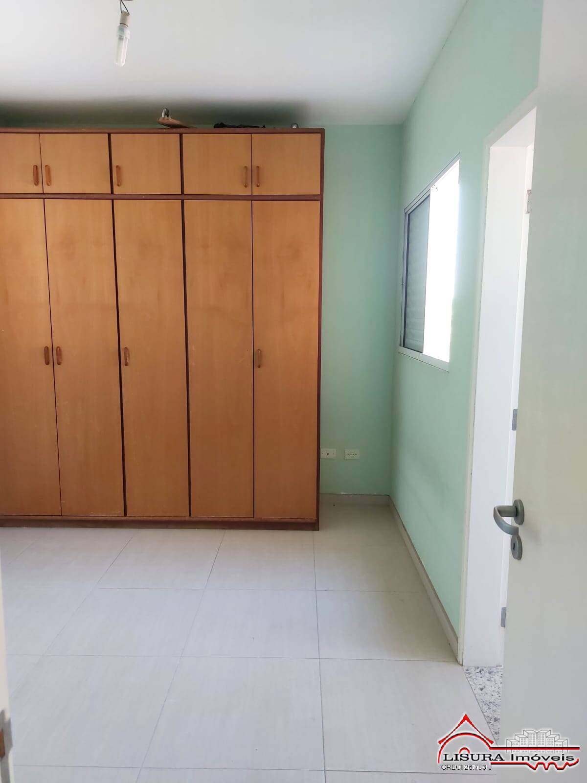 Apartamento à venda com 3 quartos, 87m² - Foto 4