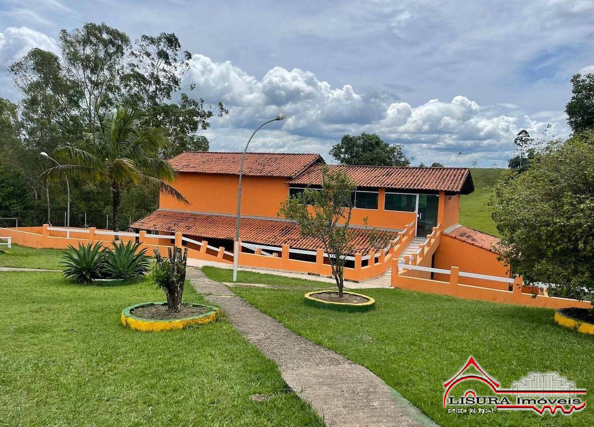 Fazenda à venda com 8 quartos, 21000m² - Foto 9