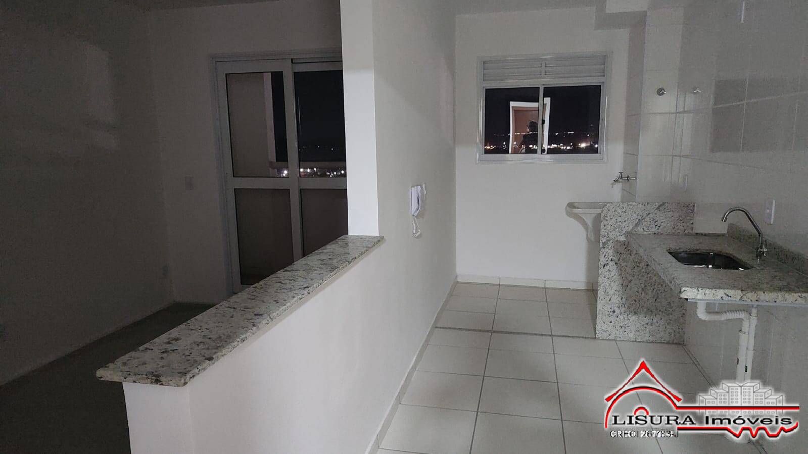 Apartamento à venda com 2 quartos, 46m² - Foto 2