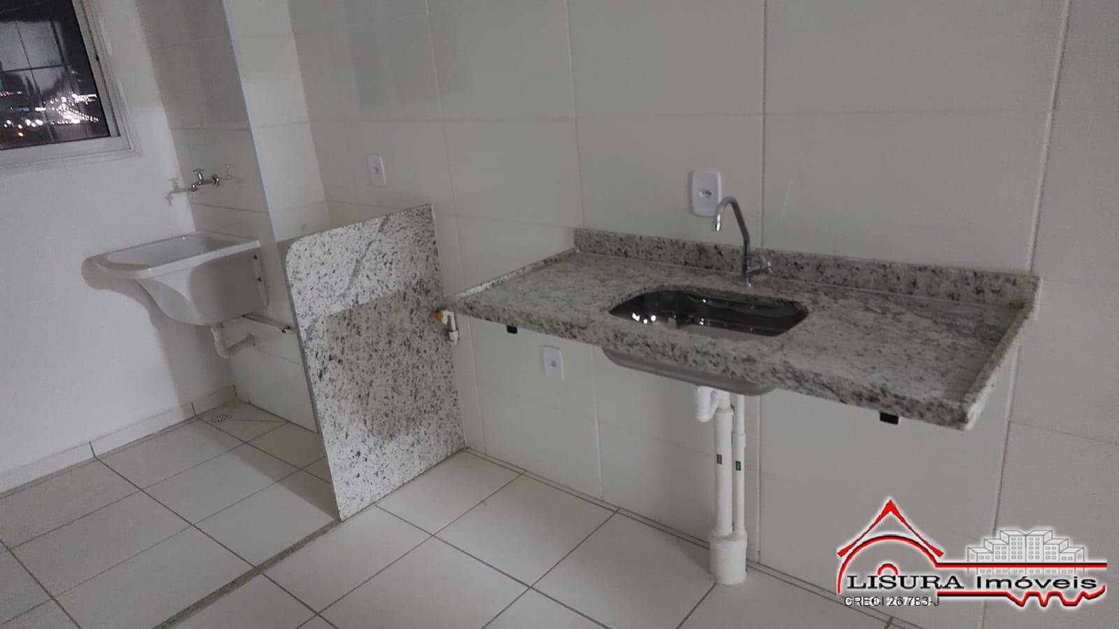 Apartamento à venda com 2 quartos, 46m² - Foto 4