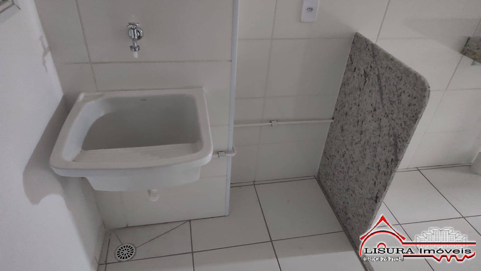 Apartamento à venda com 2 quartos, 46m² - Foto 18