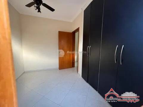 Casa para alugar com 3 quartos, 190m² - Foto 4