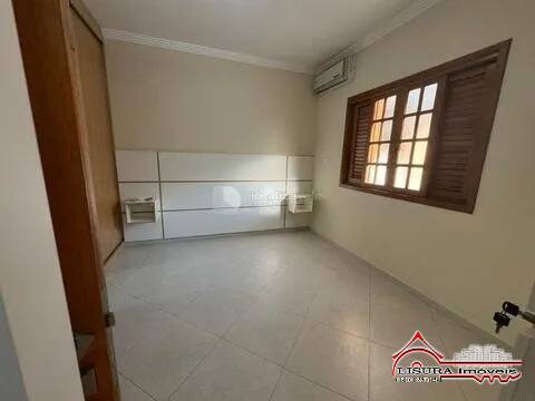 Casa para alugar com 3 quartos, 190m² - Foto 3