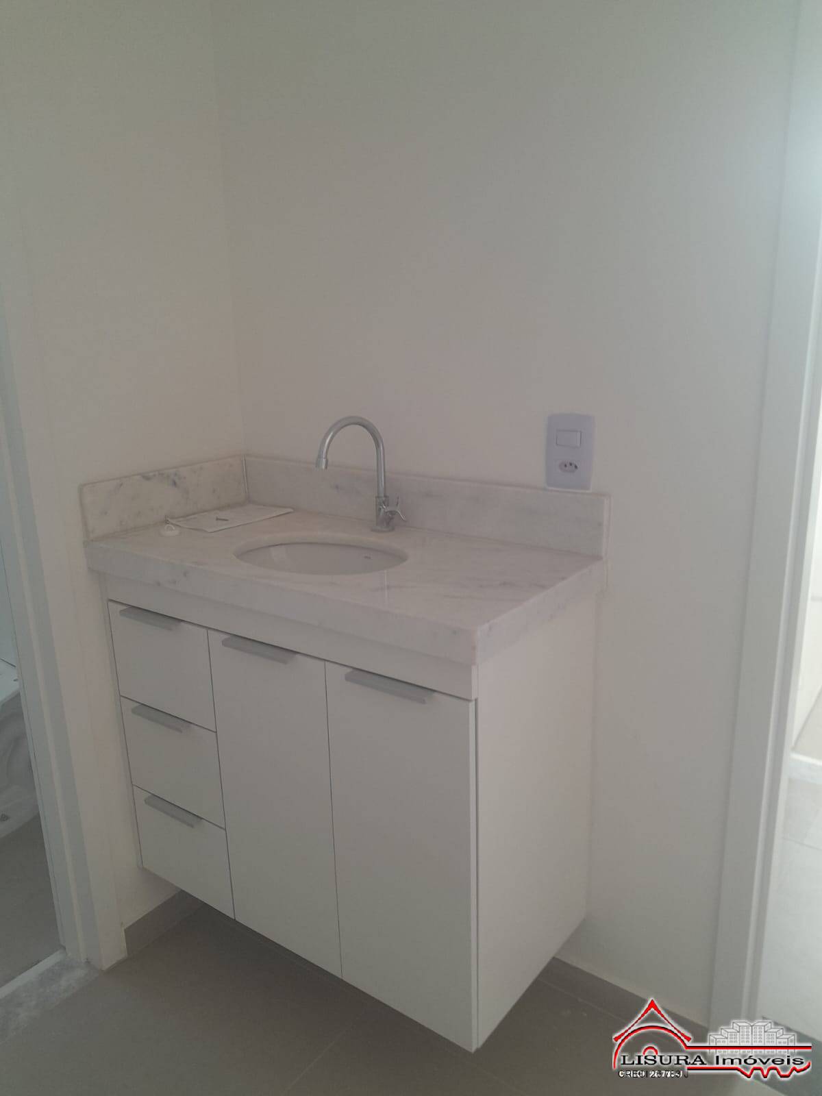 Apartamento à venda com 2 quartos, 57m² - Foto 16