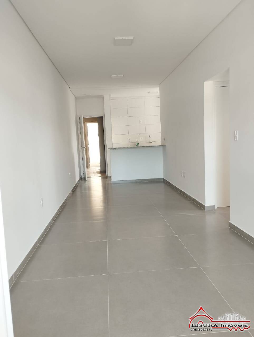 Apartamento para alugar com 2 quartos, 68m² - Foto 2