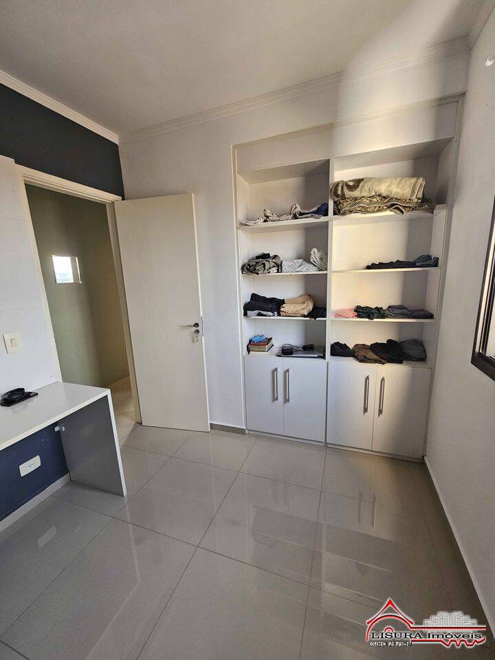 Apartamento à venda com 3 quartos, 76m² - Foto 8