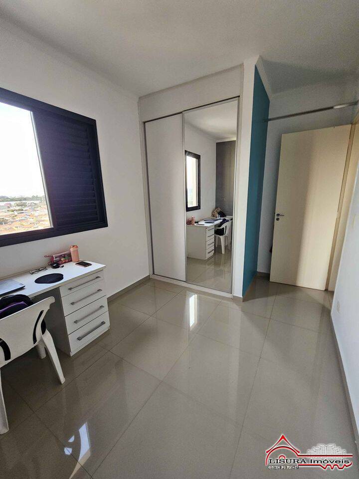 Apartamento à venda com 3 quartos, 76m² - Foto 11