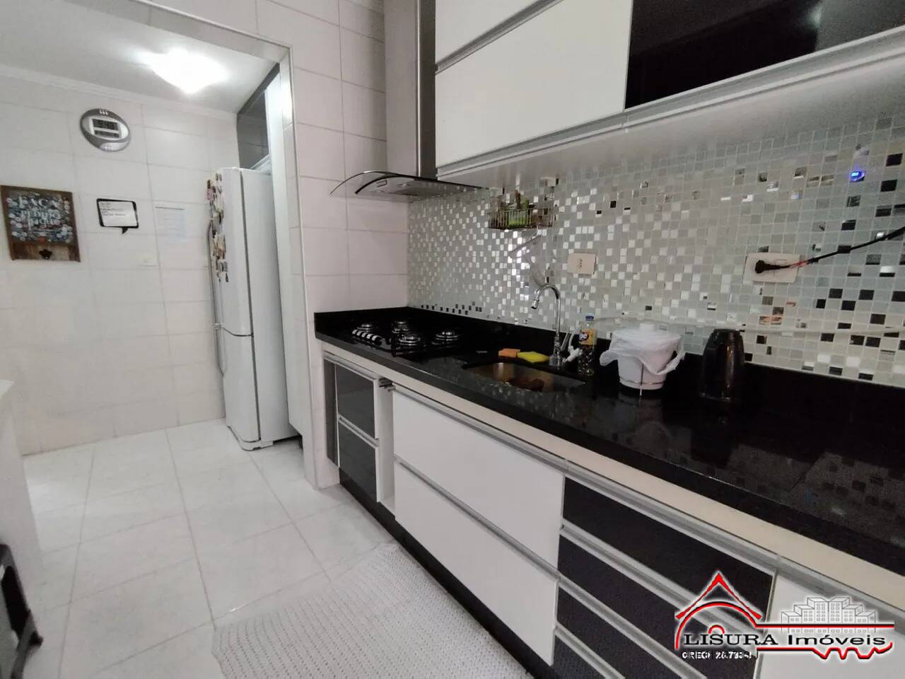 Casa de Condomínio à venda com 3 quartos, 90m² - Foto 3