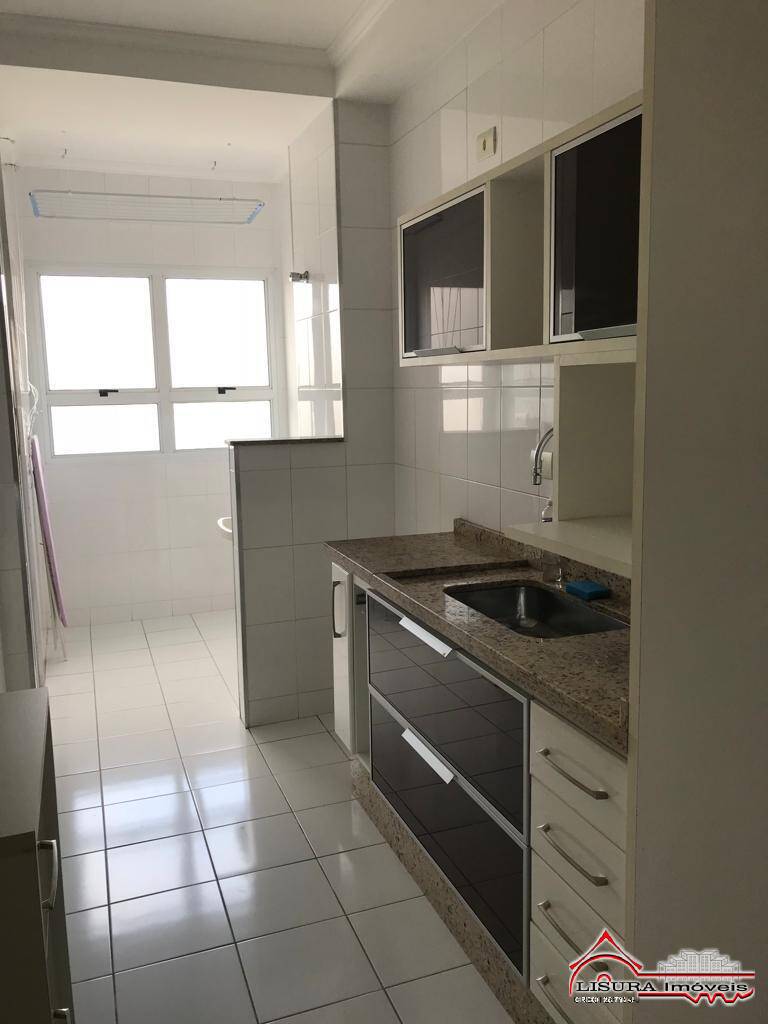 Apartamento à venda com 3 quartos, 87m² - Foto 7