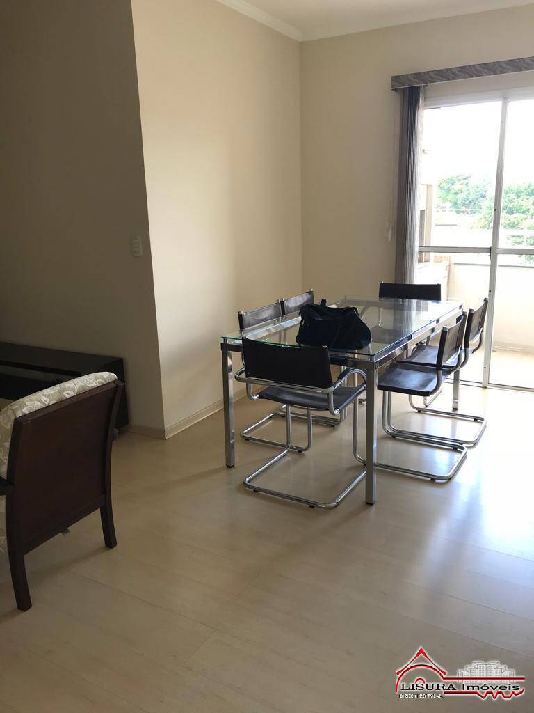 Apartamento à venda com 3 quartos, 87m² - Foto 3