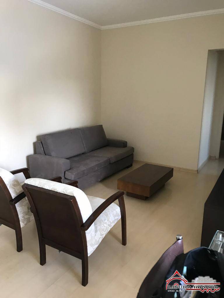 Apartamento à venda com 3 quartos, 87m² - Foto 4