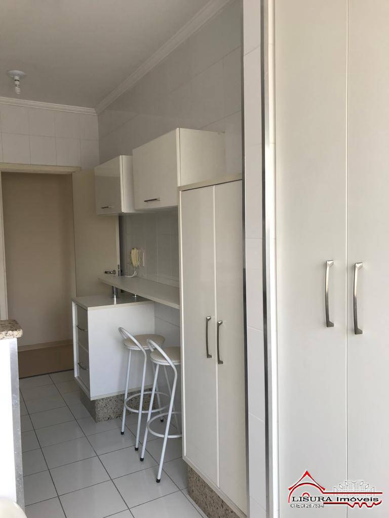 Apartamento à venda com 3 quartos, 87m² - Foto 15