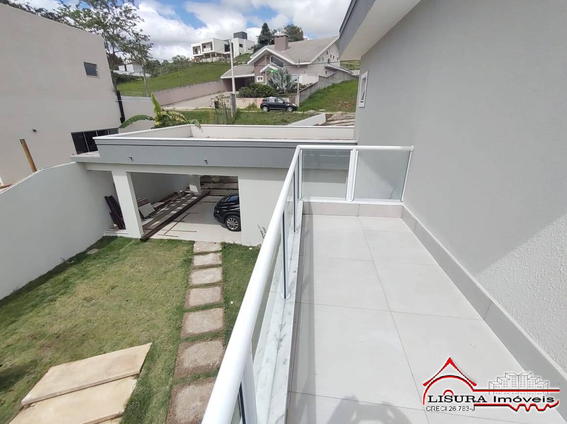 Casa à venda com 4 quartos, 300m² - Foto 18