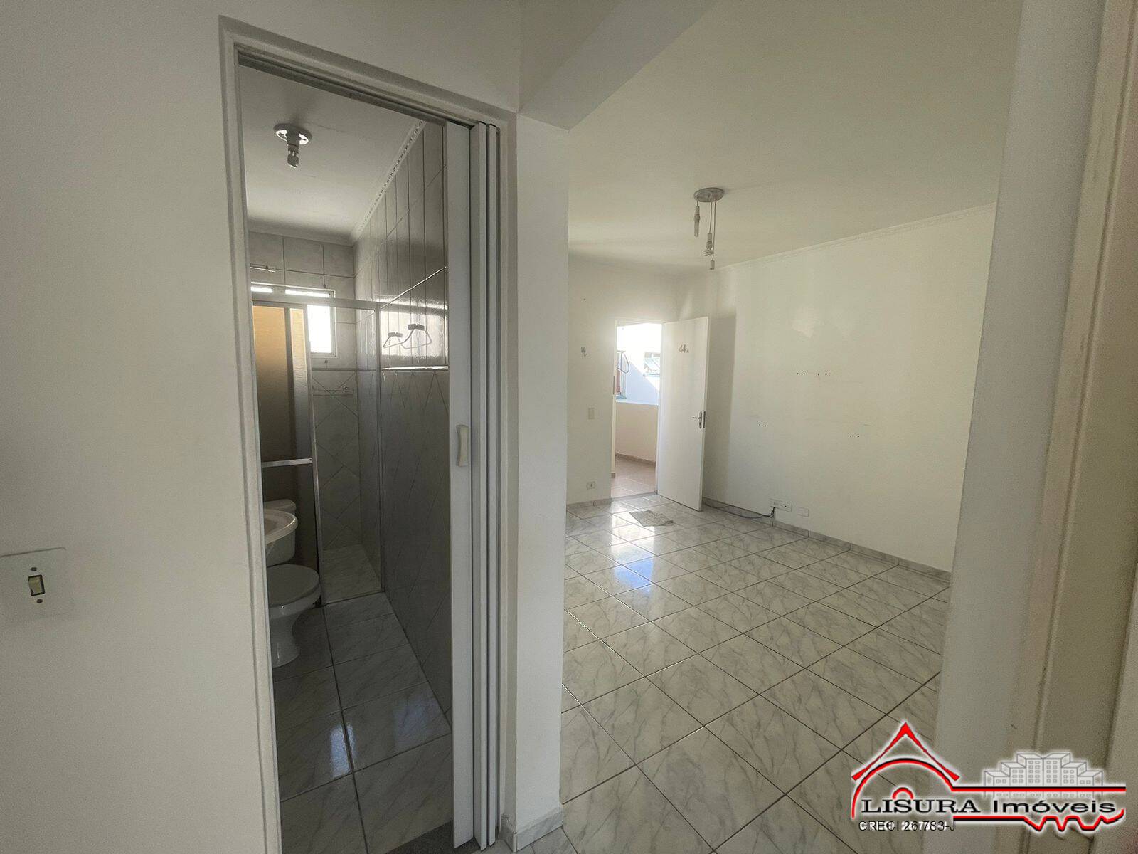 Apartamento à venda com 2 quartos, 56m² - Foto 4