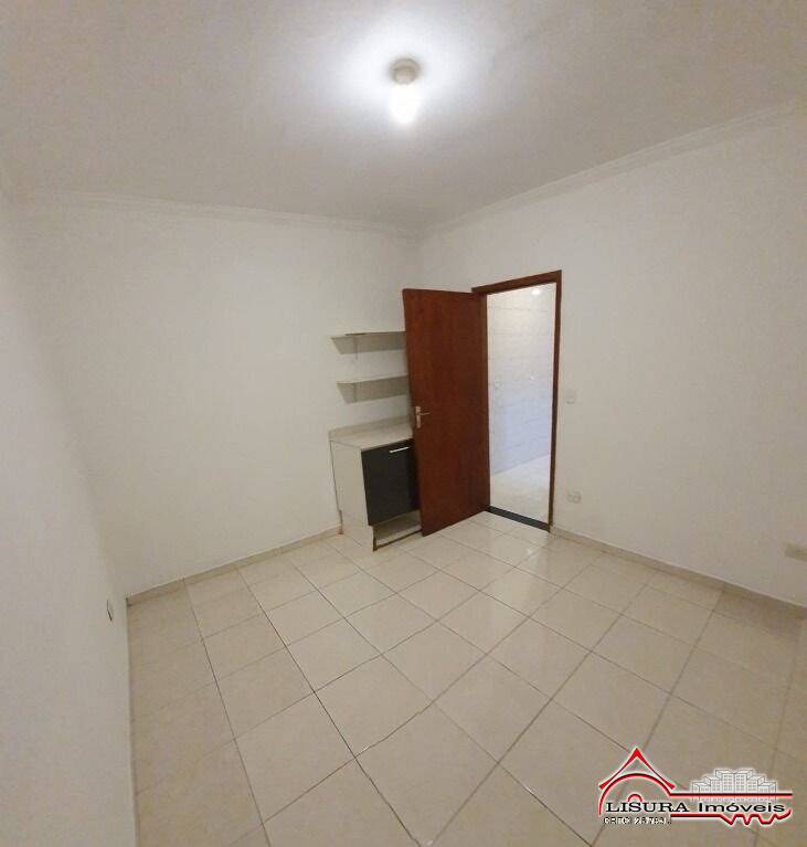 Casa à venda com 2 quartos, 173m² - Foto 3