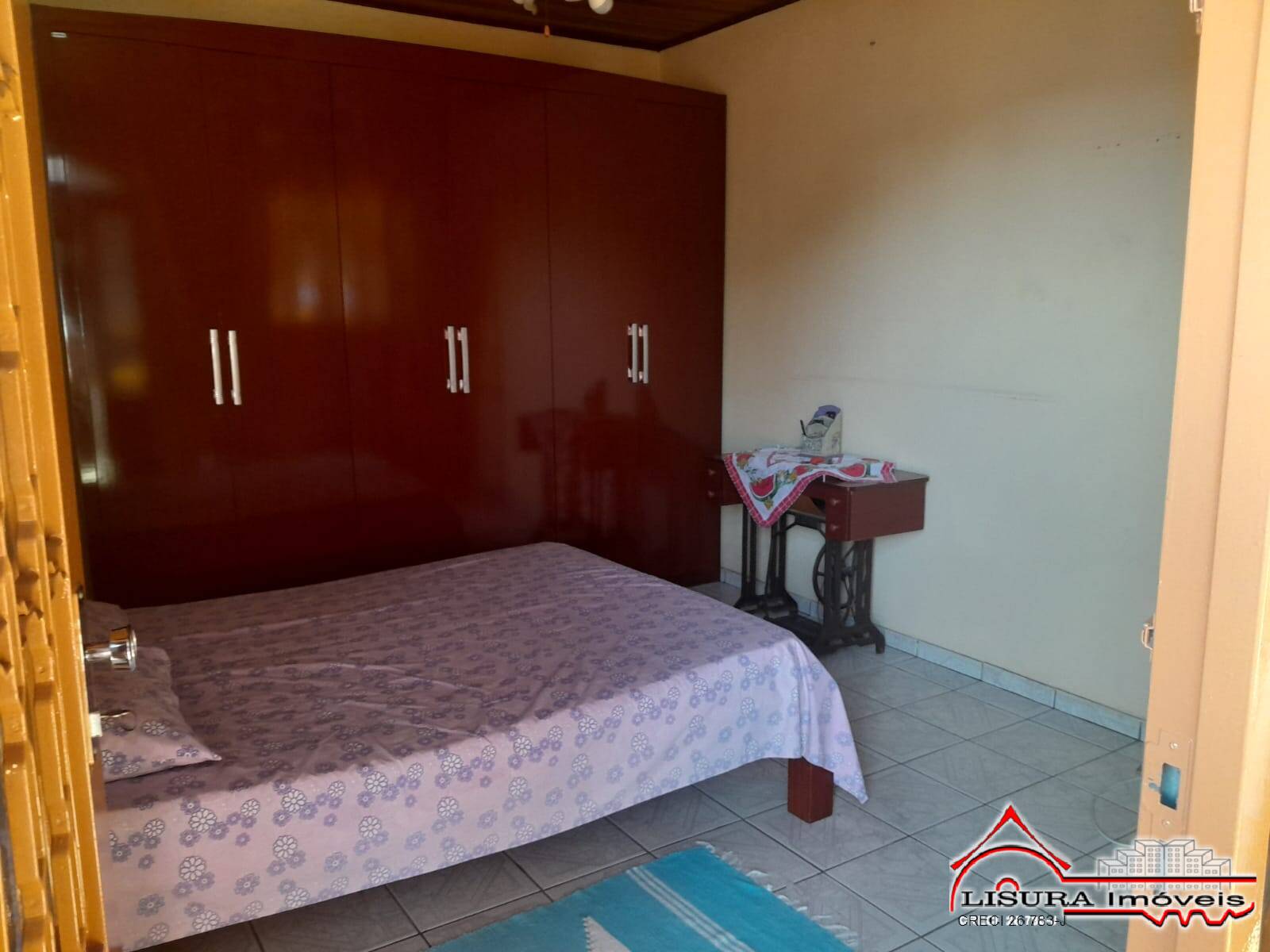 Casa à venda com 3 quartos, 150m² - Foto 11