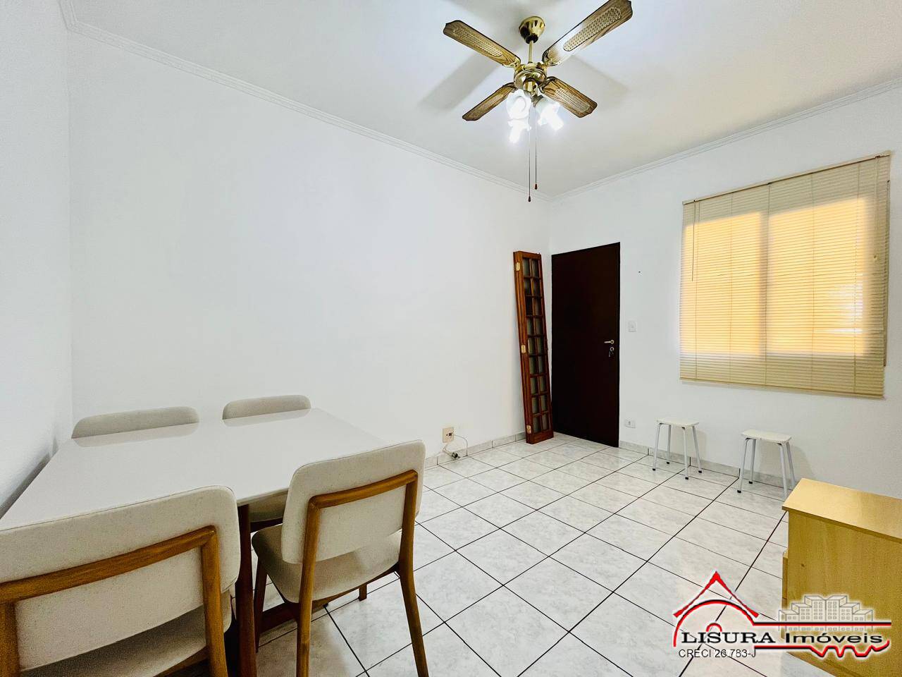 Apartamento à venda com 2 quartos, 55m² - Foto 1