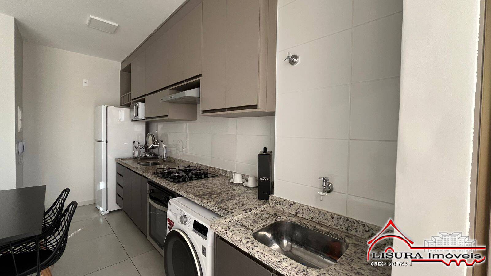 Apartamento à venda com 2 quartos, 58m² - Foto 6