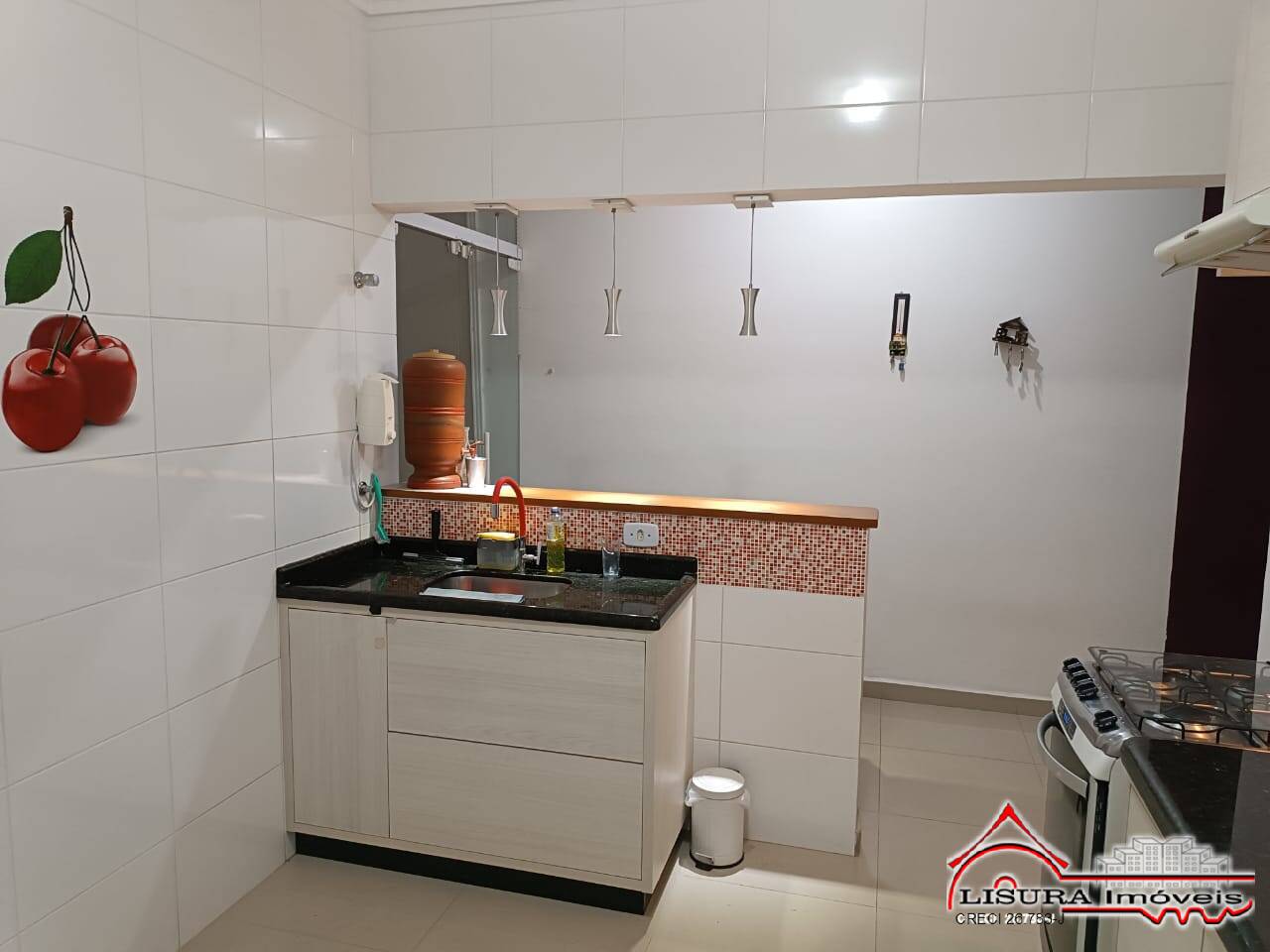 Casa à venda com 2 quartos, 90m² - Foto 12