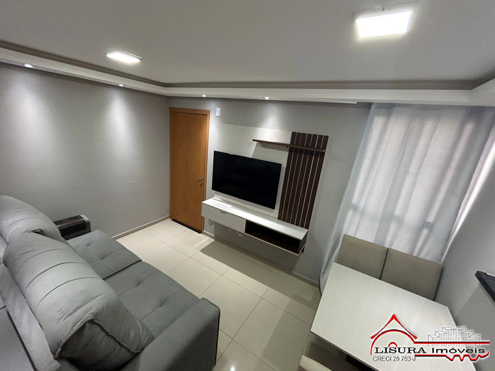 Apartamento à venda com 2 quartos, 39m² - Foto 1