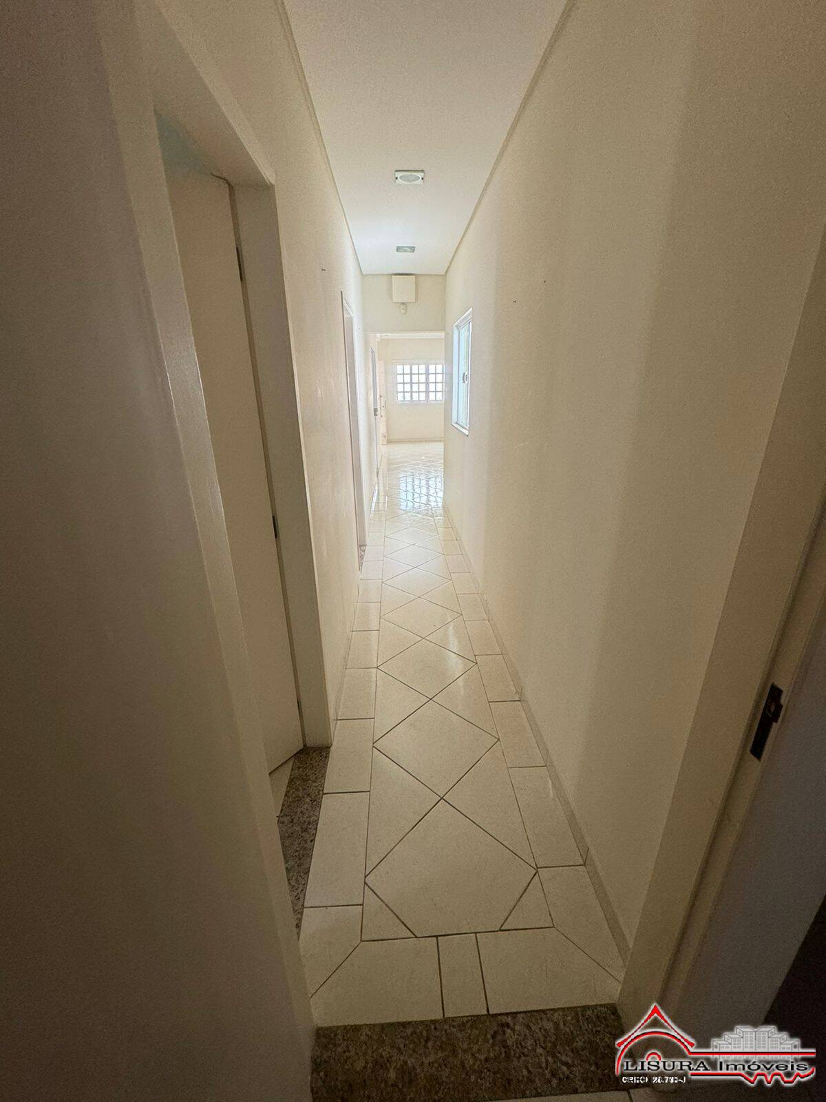 Casa à venda com 3 quartos, 118m² - Foto 10