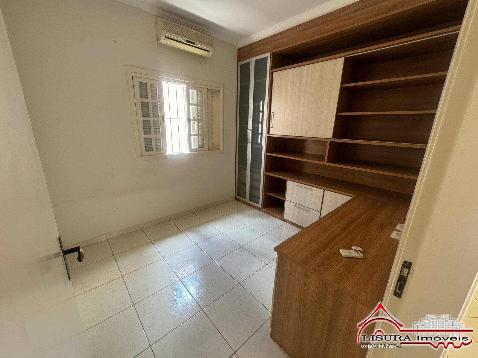 Casa à venda com 3 quartos, 118m² - Foto 5