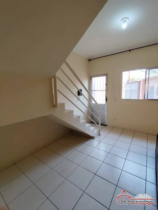 Casa de Condomínio à venda com 2 quartos, 60m² - Foto 1