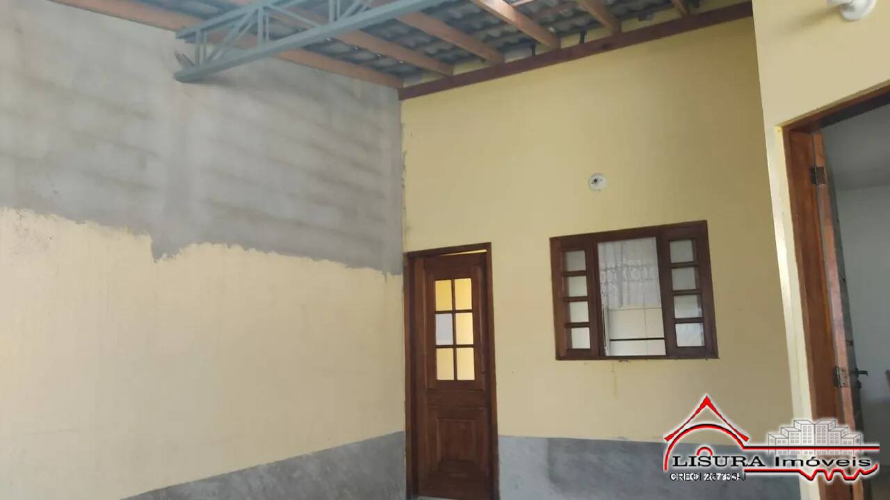 Casa à venda com 2 quartos, 100m² - Foto 3