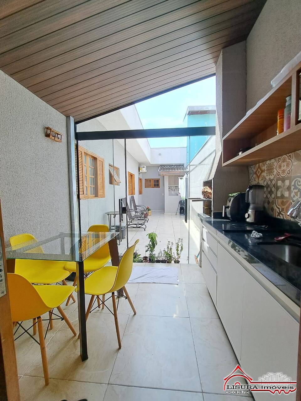 Casa à venda com 3 quartos, 85m² - Foto 16