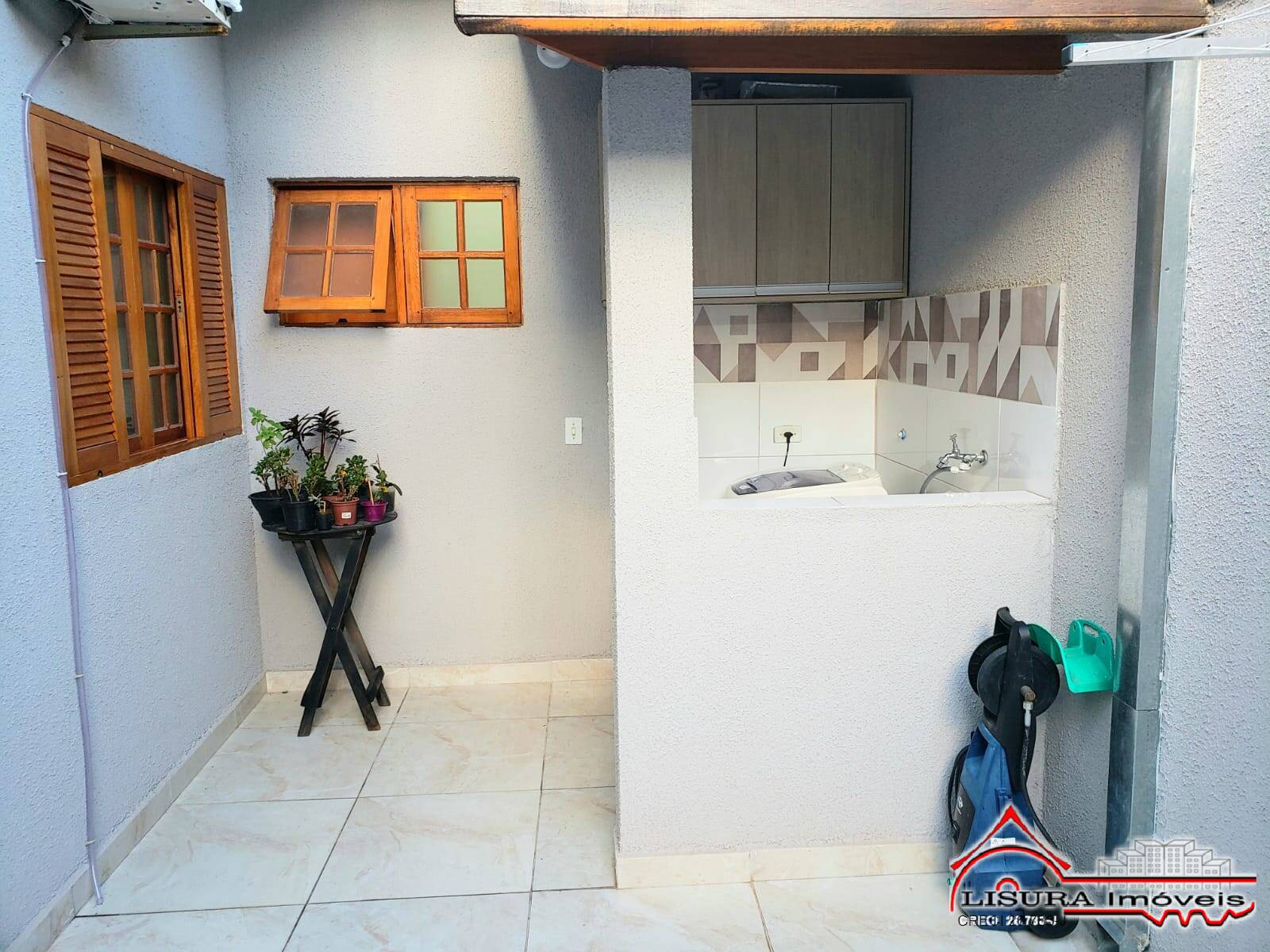 Casa à venda com 3 quartos, 85m² - Foto 17