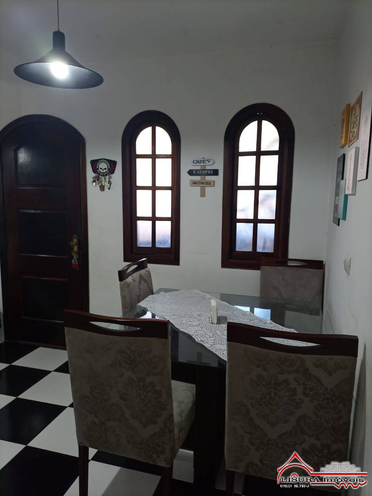 Casa à venda com 2 quartos, 98m² - Foto 4