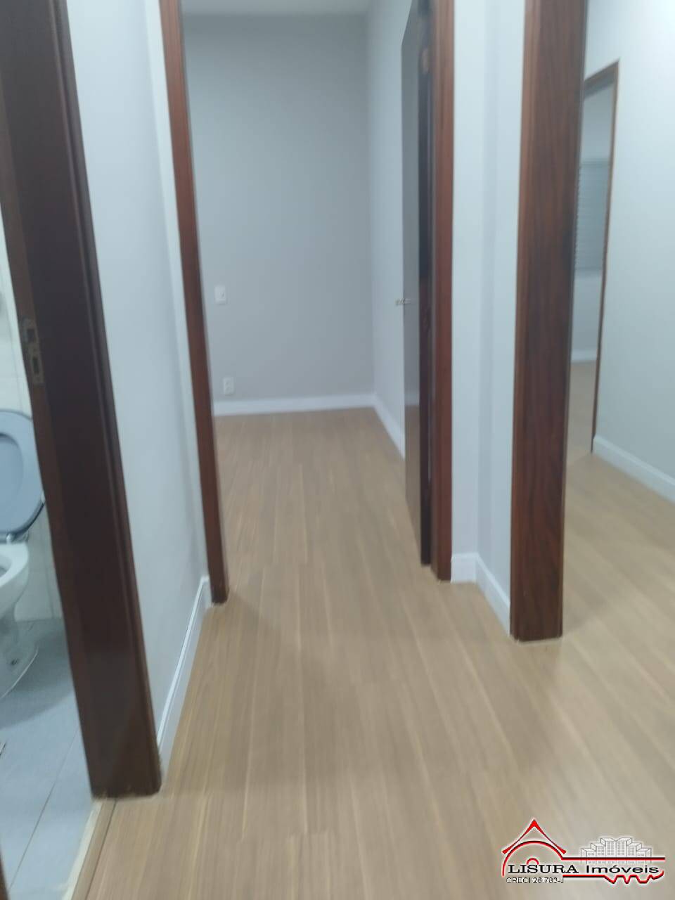 Casa para alugar com 3 quartos, 300m² - Foto 30