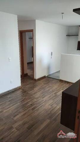 Apartamento à venda com 2 quartos, 39m² - Foto 2