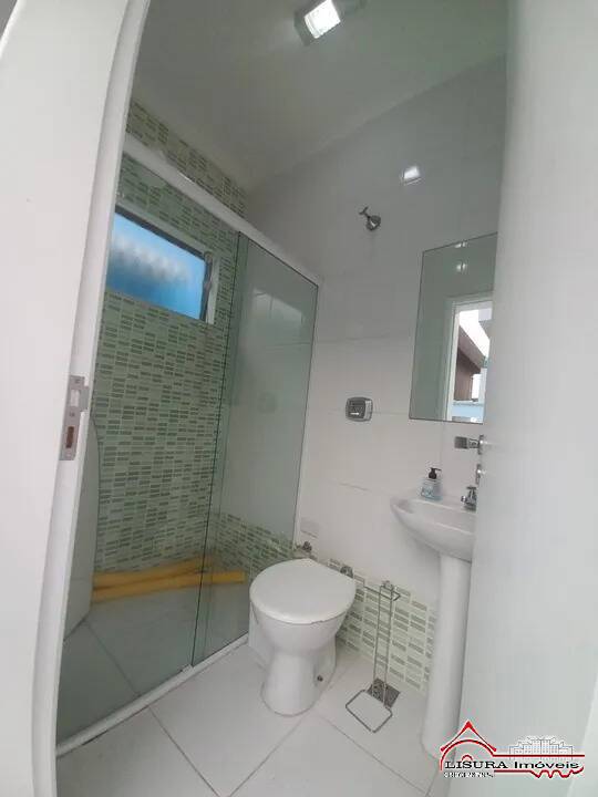 Casa de Condomínio para alugar com 3 quartos, 250m² - Foto 11