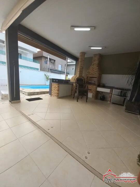 Casa de Condomínio para alugar com 3 quartos, 250m² - Foto 19