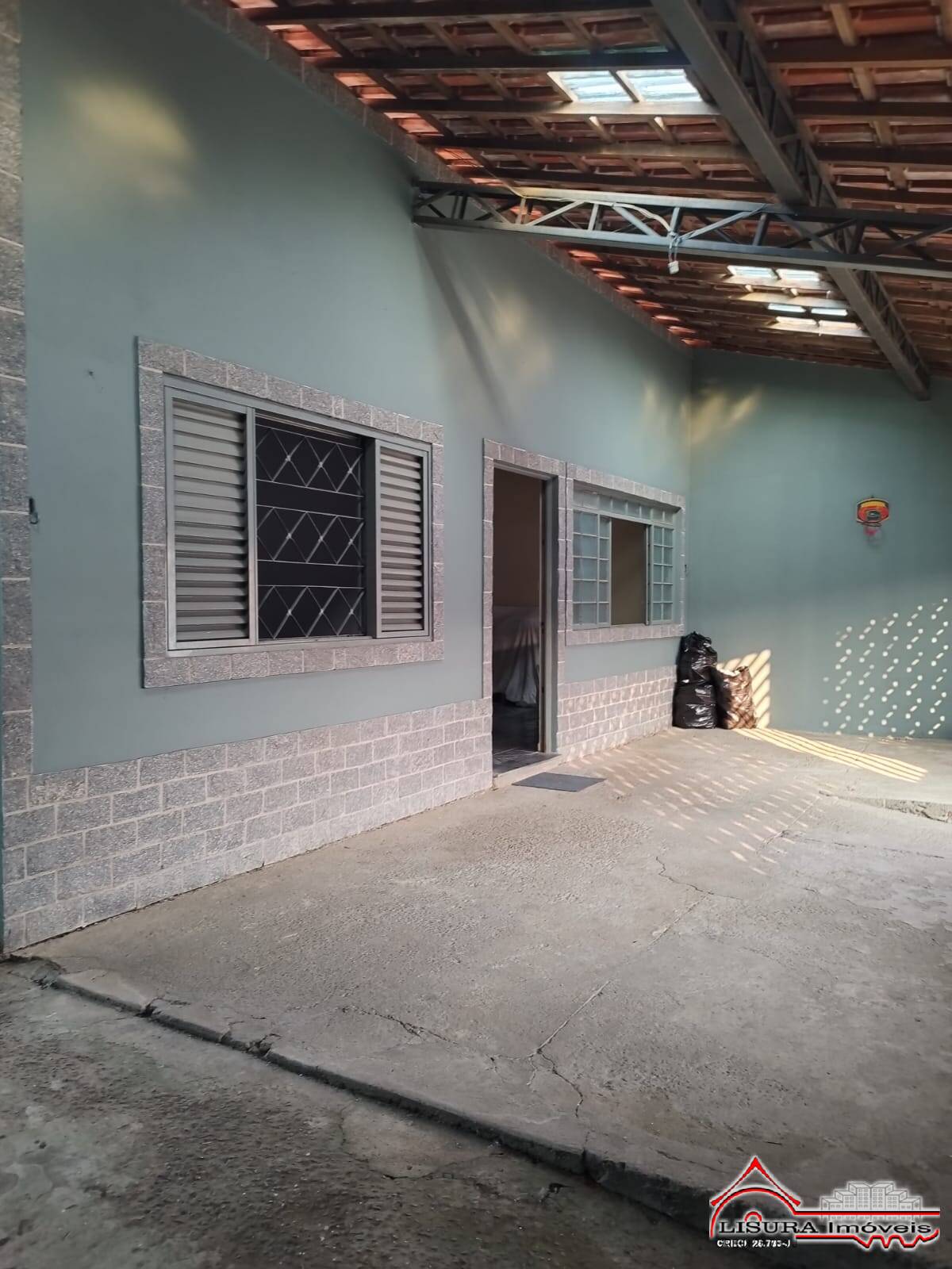 Casa à venda com 4 quartos, 170m² - Foto 6