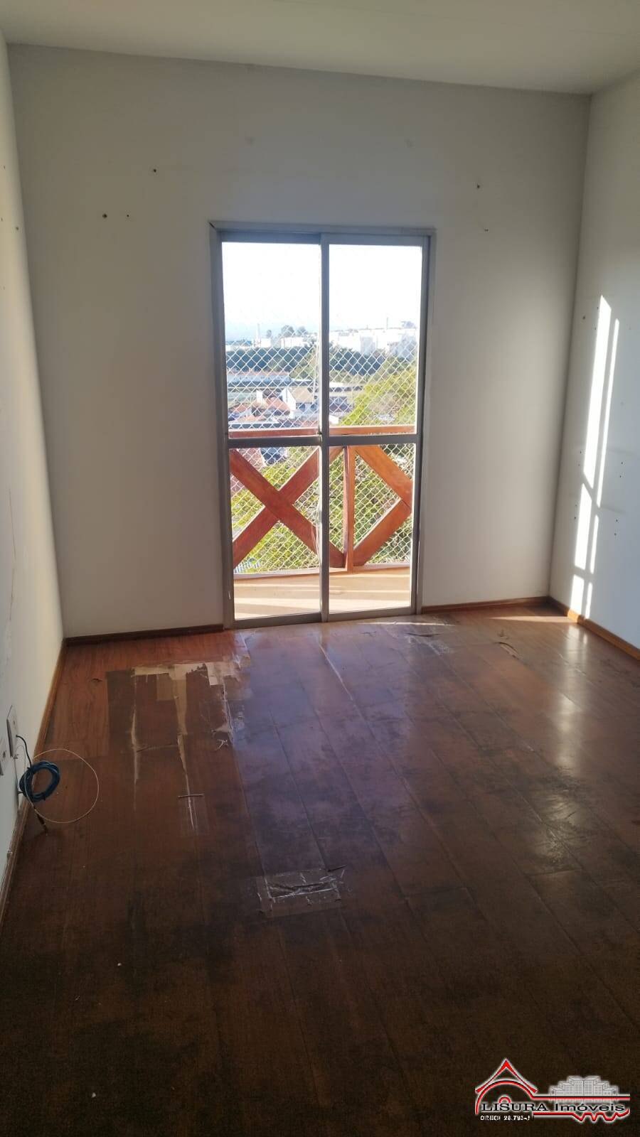 Apartamento à venda com 2 quartos, 55m² - Foto 1