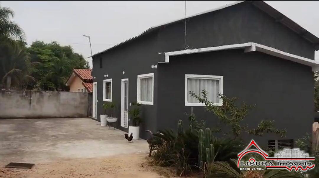 Fazenda à venda com 2 quartos, 310m² - Foto 1