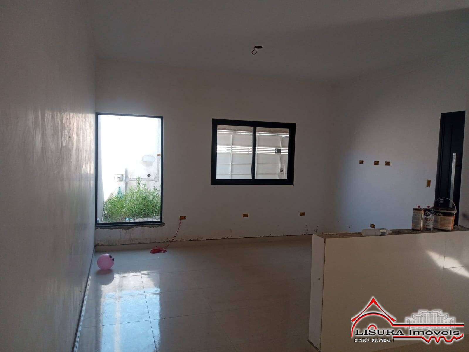 Casa à venda com 3 quartos, 100m² - Foto 5