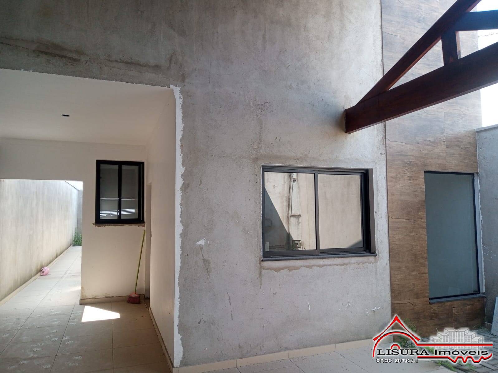 Casa à venda com 3 quartos, 100m² - Foto 3