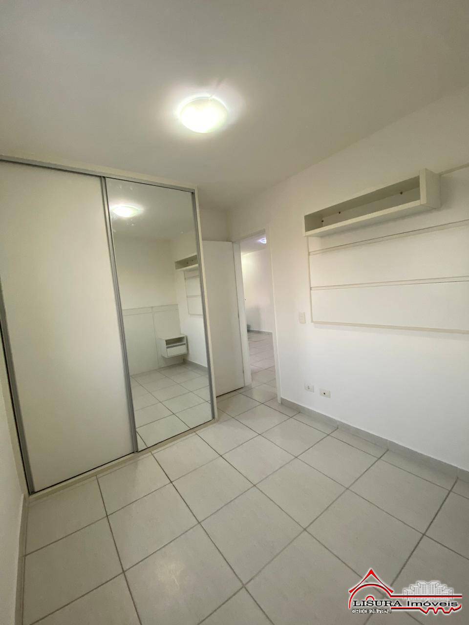 Apartamento para alugar com 2 quartos, 49m² - Foto 11